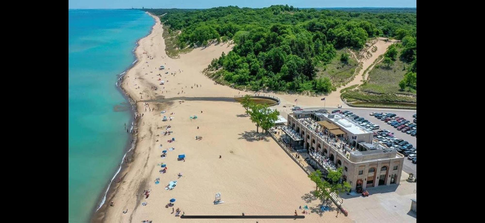 Blue Birdhouse - Indiana Dunes - Pet Friendly Chesterton Exterior photo